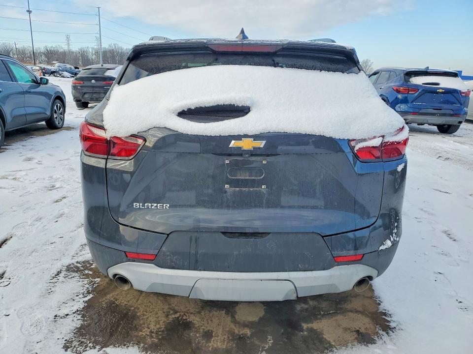 Photo 6 from auction – 2022 CHEVROLET BLAZER with VIN 3GNKBCR49NS175509