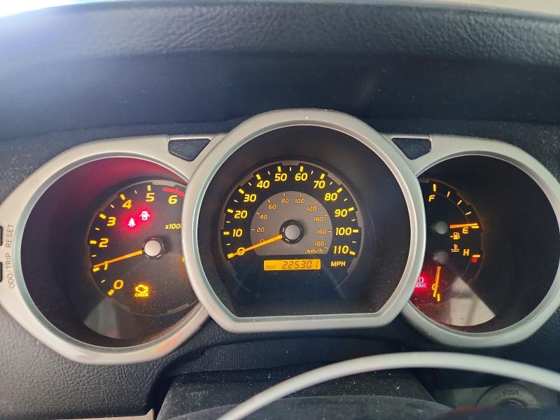 Photo 9 from auction – 2004 TOYOTA 4RUNNER with VIN JTEZU14R440024510