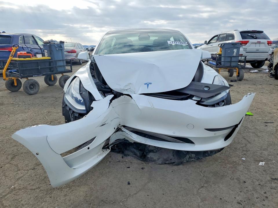 Photo 5 from auction – 2020 TESLA MODEL 3 with VIN 5YJ3E1EB5LF619665