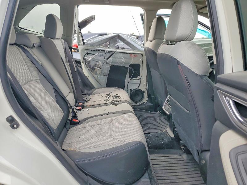 Photo 11 from auction – 2019 SUBARU FORESTER P with VIN JF2SKAEC4KH417087