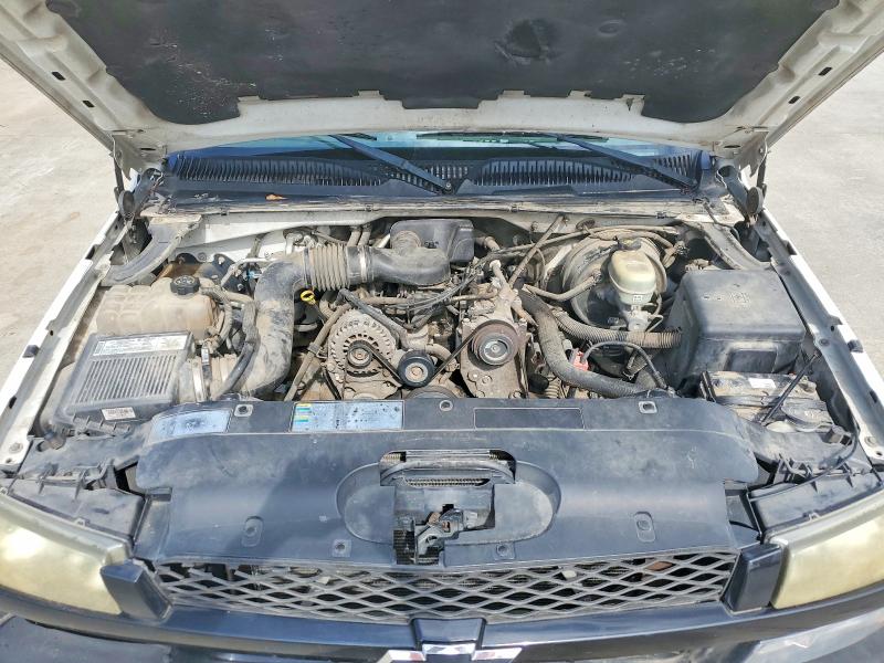 Photo 11 from auction – 2005 CHEVROLET SILVERADO with VIN 1GCEC14X65Z216044