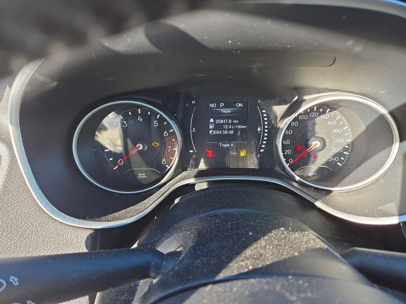 Photo 9 from auction – 2021 JEEP COMPASS with VIN 3C4NJDAB6MT568420