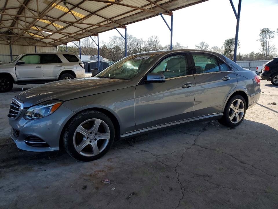 MERCEDES-BENZ E 2014 with VIN WDDHF5KB2EA835778 - Photo from auction