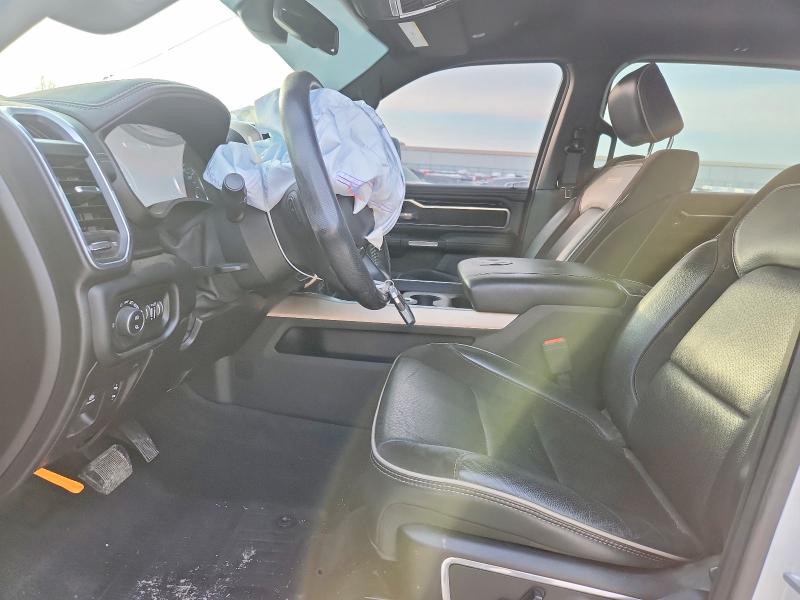 Photo 7 from auction – 2019 RAM 1500 with VIN 1C6SRFJT1KN820482