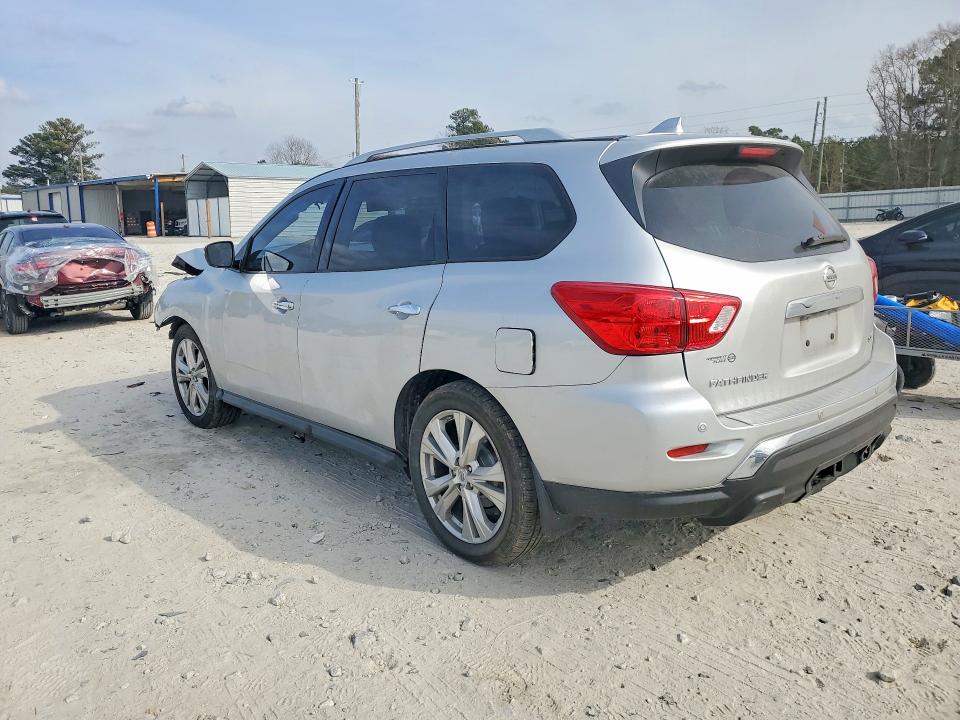 Photo 2 from auction – 2019 NISSAN PATHFINDER with VIN 5N1DR2MN9KC581150