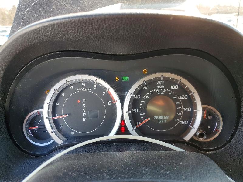 Foto 9 de la subasta – 2011 ACURA TSX con VIN JH4CU2F63BC004486