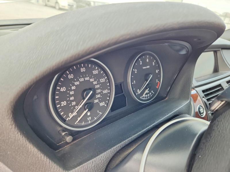 Photo 9 from auction – 2013 BMW X5 with VIN 5UXZV8C54D0C15984