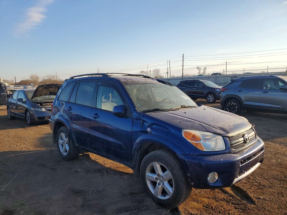 Фото 4 с аукциона – 2004 TOYOTA RAV4 с VIN JTEHD20V940035975