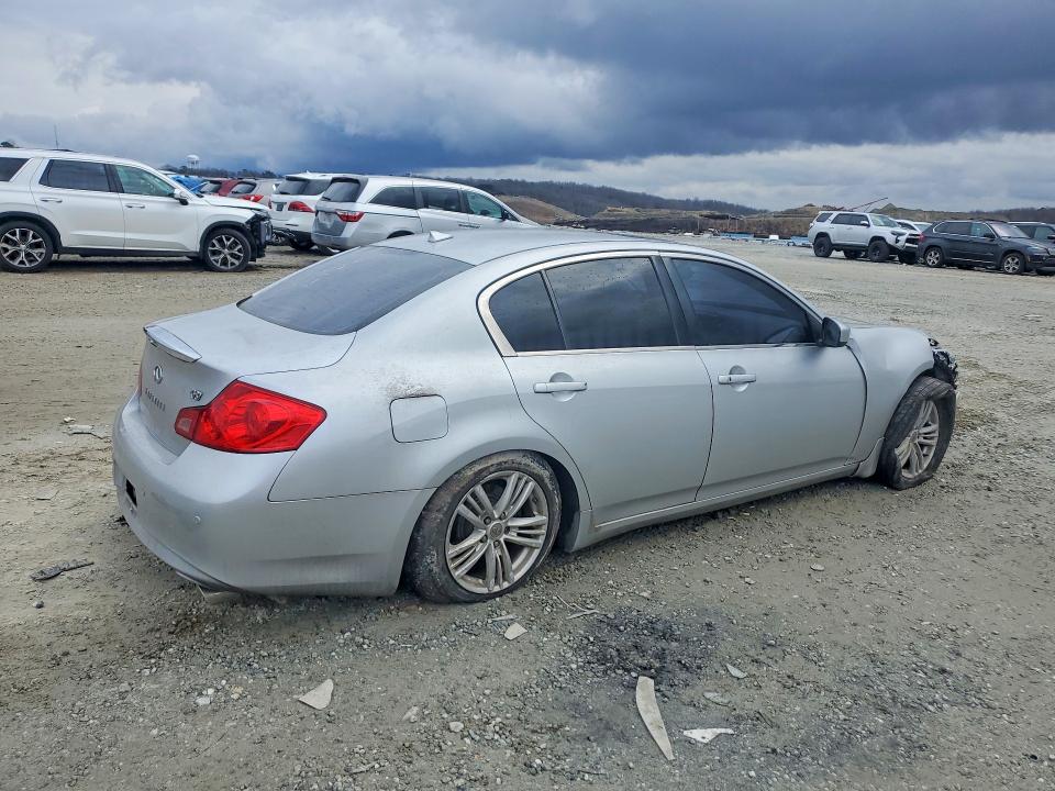 Photo 3 from auction – 2011 INFINITI G37 with VIN JN1CV6AP8BM301935