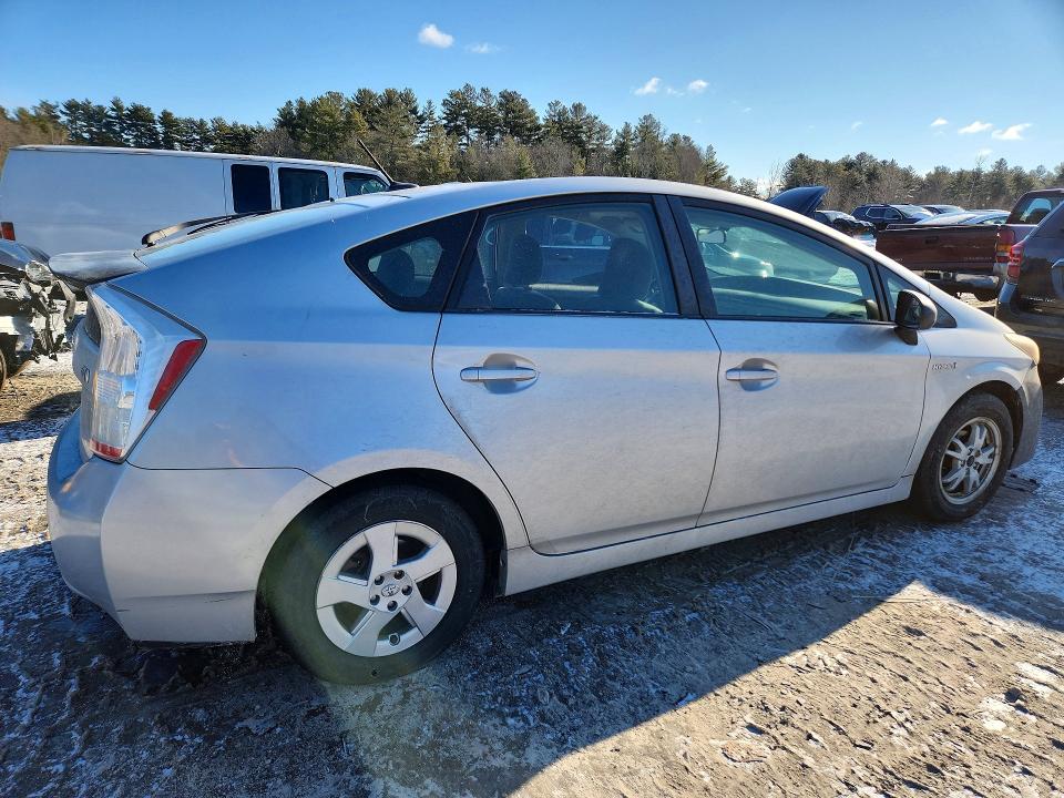 Photo 3 from auction – 2011 TOYOTA PRIUS with VIN JTDKN3DU9B0279489