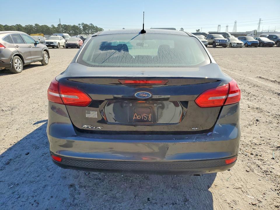 Photo 6 from auction – 2018 FORD FOCUS with VIN 1FADP3F27JL295059