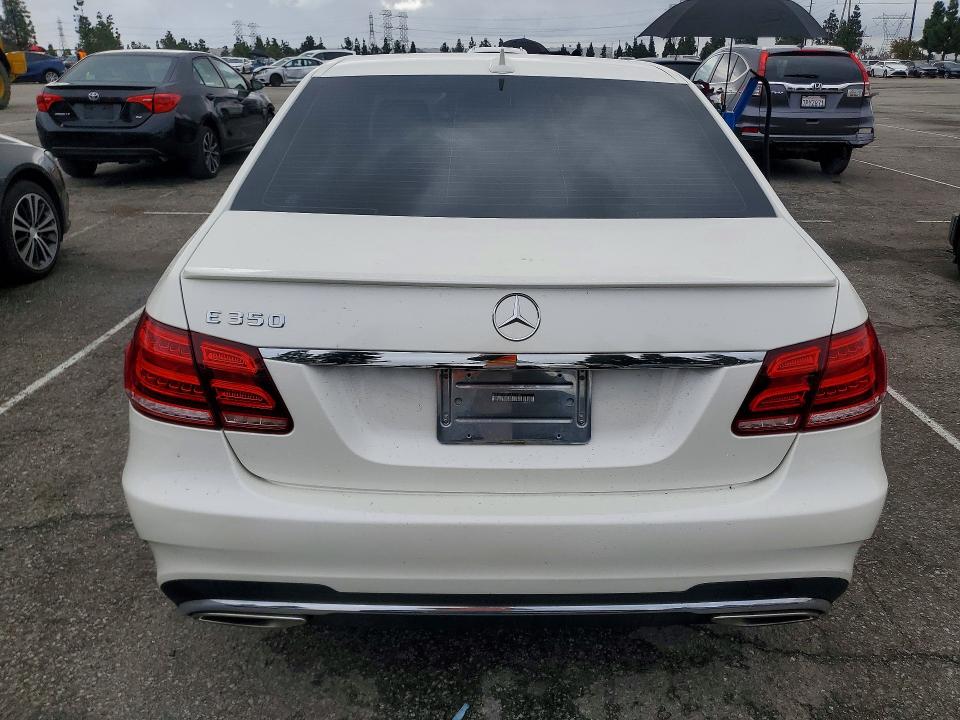 Photo 6 from auction – 2014 MERCEDES-BENZ E 350 with VIN WDDHF5KB5EA875790