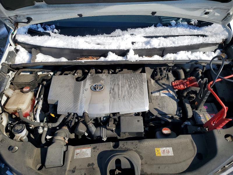 Photo 11 from auction – 2016 TOYOTA PRIUS with VIN JTDKARFU5G3016451