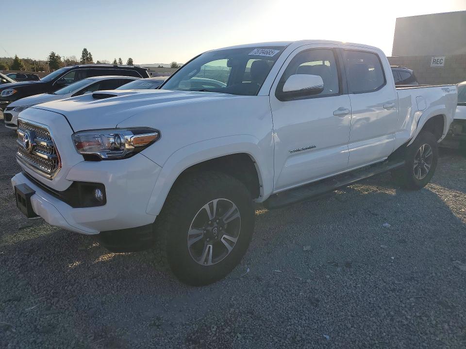 TOYOTA TACOMA DOU 2016 with VIN 3TMBZ5DN3GM003418 - Photo from auction