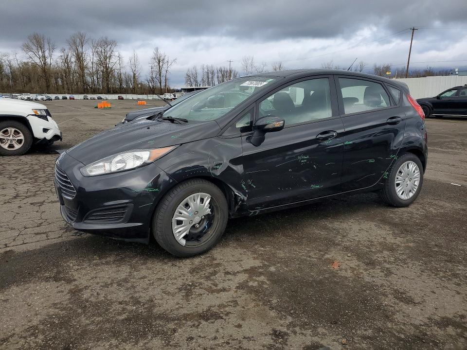 FORD FIESTA SE 2015 with VIN 3FADP4EE5FM225518 - Photo from auction