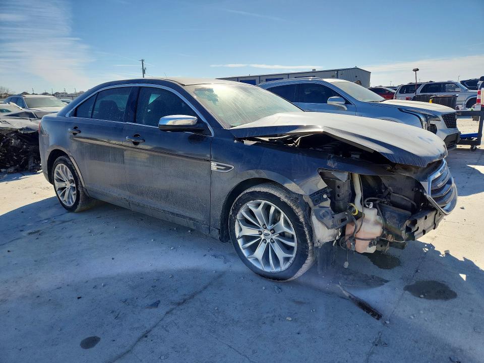 Photo 4 from auction – 2015 FORD TAURUS with VIN 1FAHP2F86FG104697