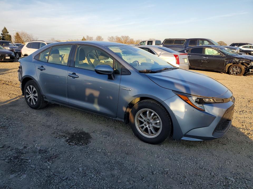 Photo 4 from auction – 2020 TOYOTA COROLLA LE with VIN JTDEBRBE0LJ017649