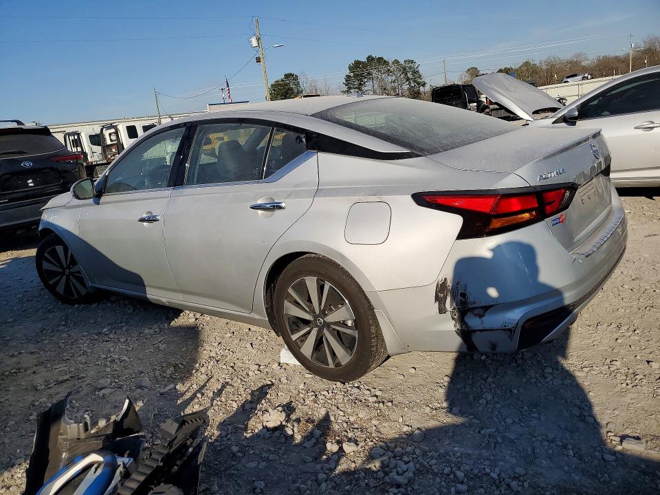 Photo 2 from auction – 2022 NISSAN ALTIMA with VIN 1N4BL4EV5NN304470