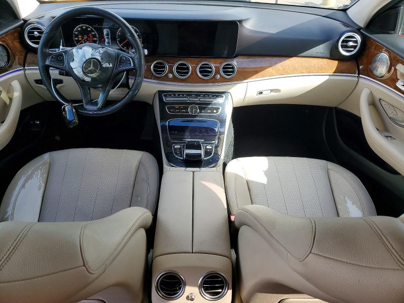 Photo 8 from auction – 2017 MERCEDES-BENZ E 300 with VIN WDDZF4JB8HA080477