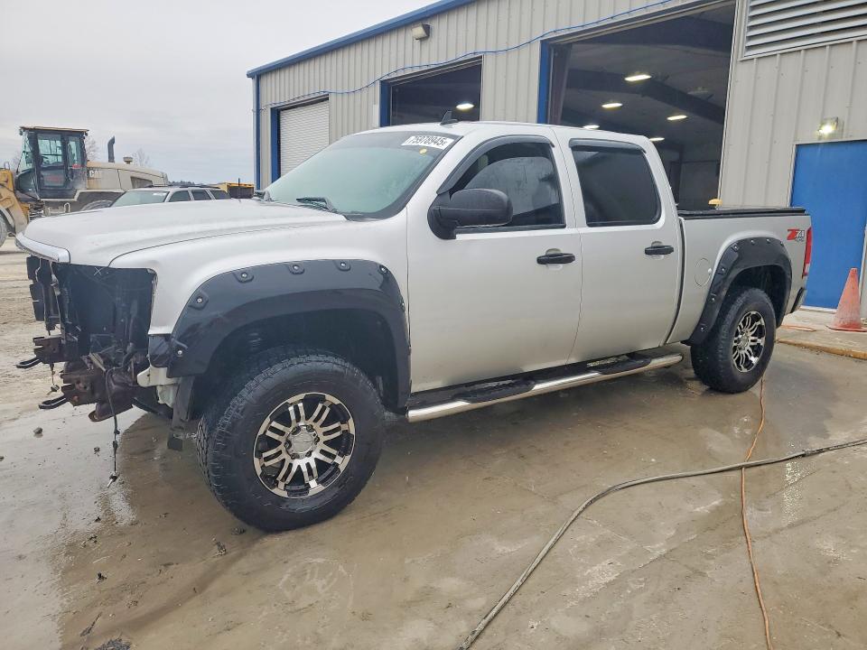 GMC SIERRA 2011 مع رقم تعريف المركبة 3GTP2VE39BG248755 - صورة من المزاد