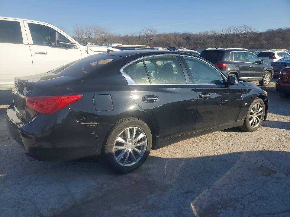 Photo 3 from auction – 2014 INFINITY Q50 with VIN JN1BV7AR0EM697897
