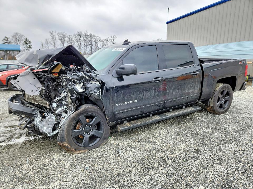 CHEVROLET SILVERADO 2017 with VIN 3GCUKREC8HG434225 - Photo from auction