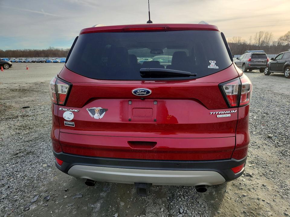 Photo 6 from auction – 2017 FORD ESCAPE TIT with VIN 1FMCU0J95HUE84486