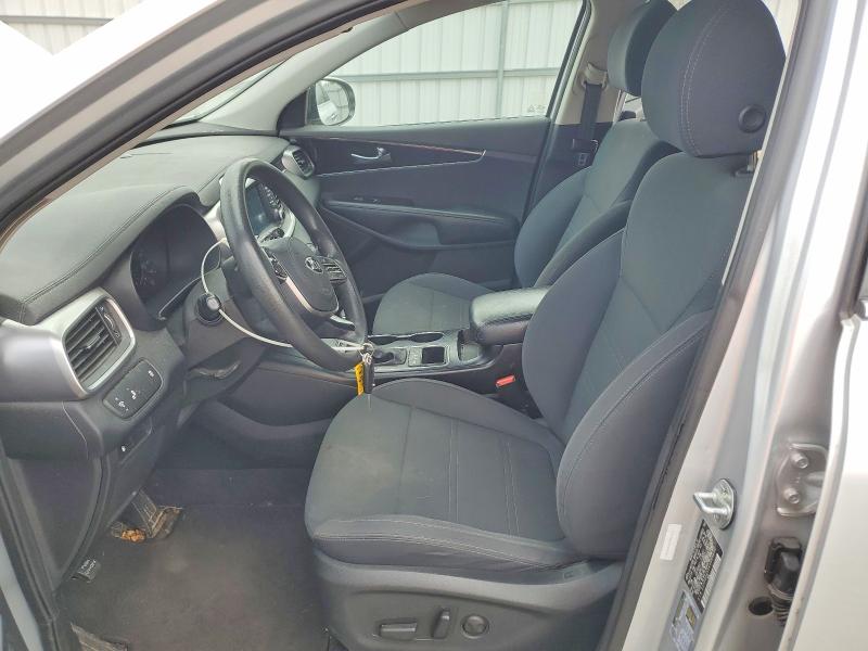 Photo 7 from auction – 2019 KIA SORENTO LX with VIN 5XYPGDA55KG443690