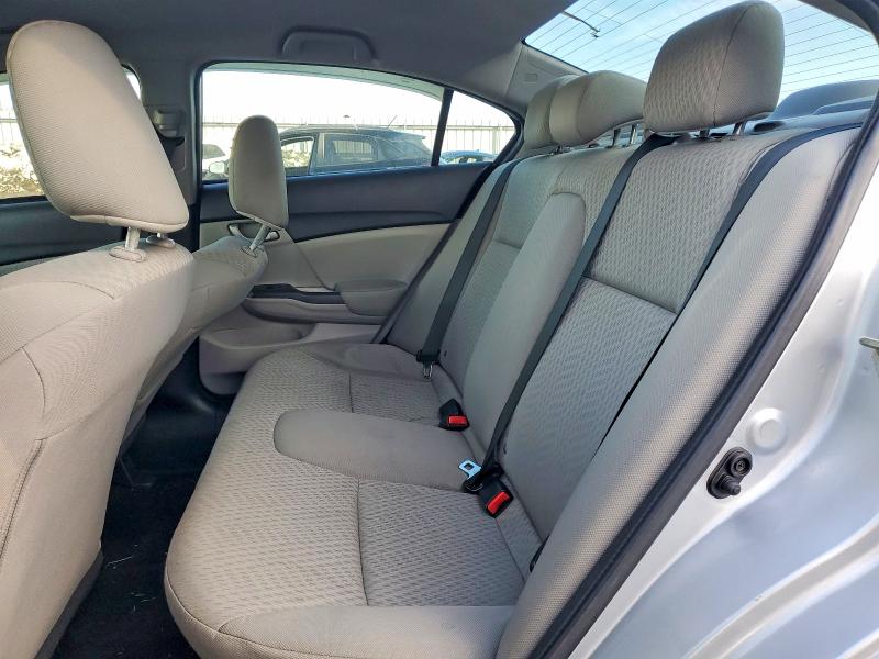 Photo 10 from auction – 2014 HONDA CIVIC LX with VIN 19XFB2F51EE252261