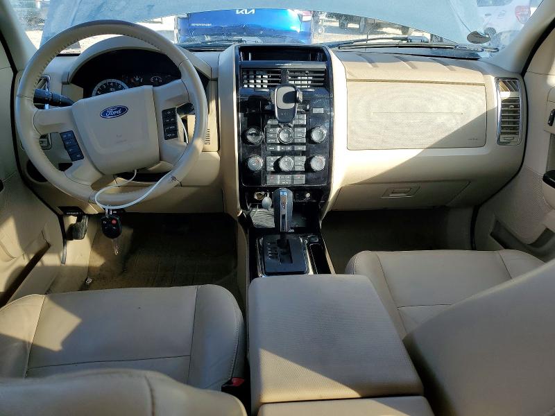 Photo 8 from auction – 2011 FORD ESCAPE LIM with VIN 1FMCU0EG7BKB78501