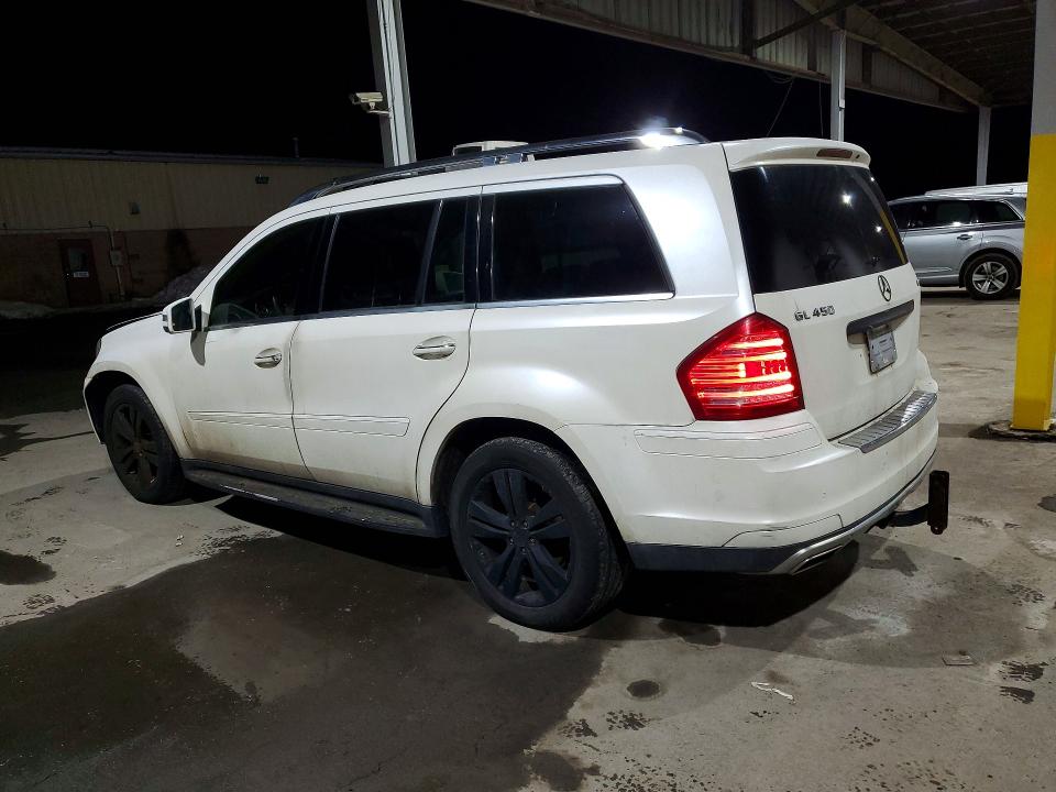 Photo 2 from auction – 2012 MERCEDES-BENZ GL with VIN 4JGBF7BE3CA784323