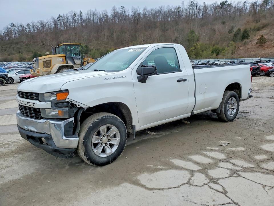 CHEVROLET SILVERADO 2021 with VIN 3GCNWAEF0MG446383 - Photo from auction