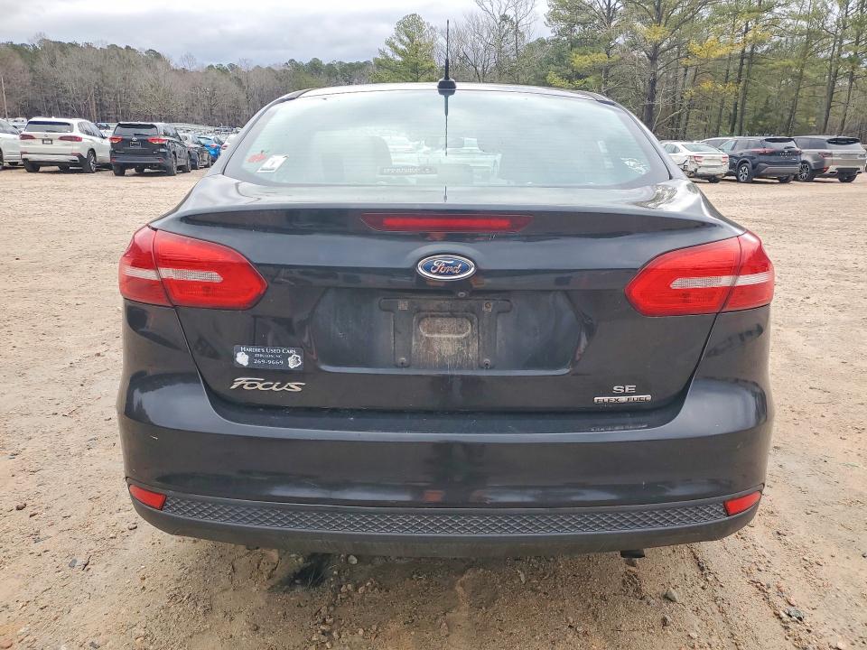 Photo 6 from auction – 2015 FORD FOCUS SE with VIN 1FADP3F20FL365654