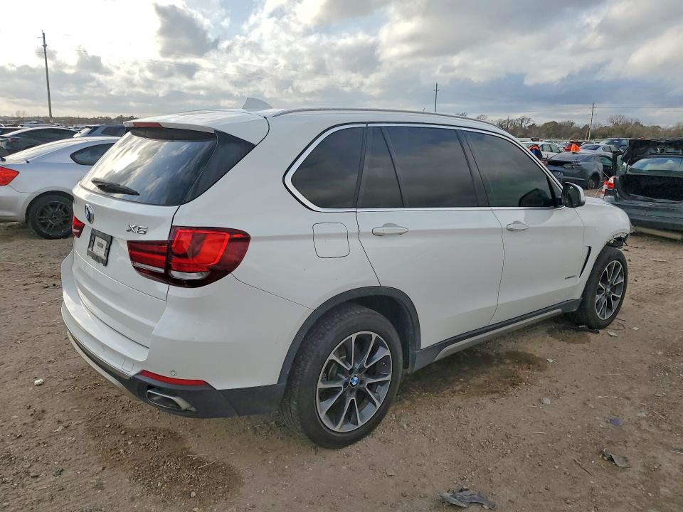 Photo 3 from auction – 2018 BMW X5 with VIN 5UXKR2C59J0X08216