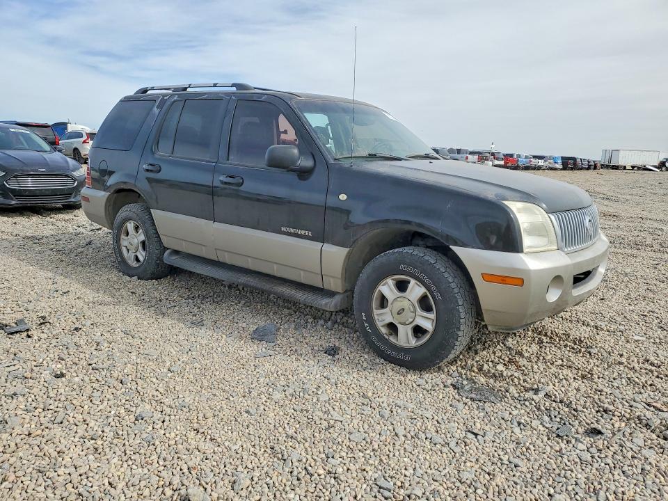Photo 4 from auction – 2002 MERCURY MOUNTAINEER with VIN 4M2ZU86E32ZJ08148
