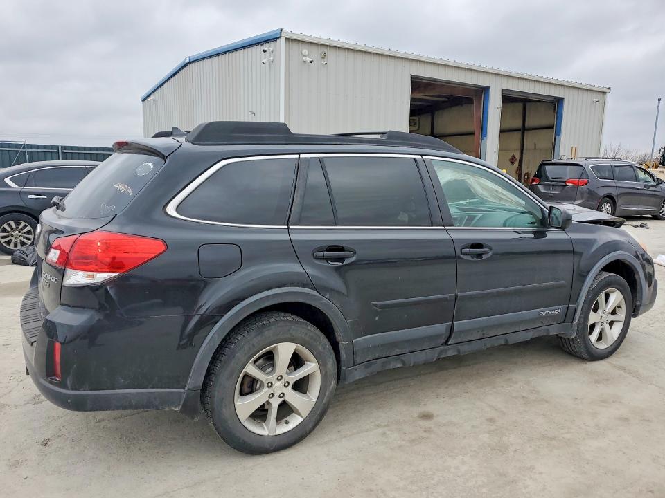 Photo 3 from auction – 2014 SUBARU OUTBACK 2. with VIN 4S4BRCLC5E3294017