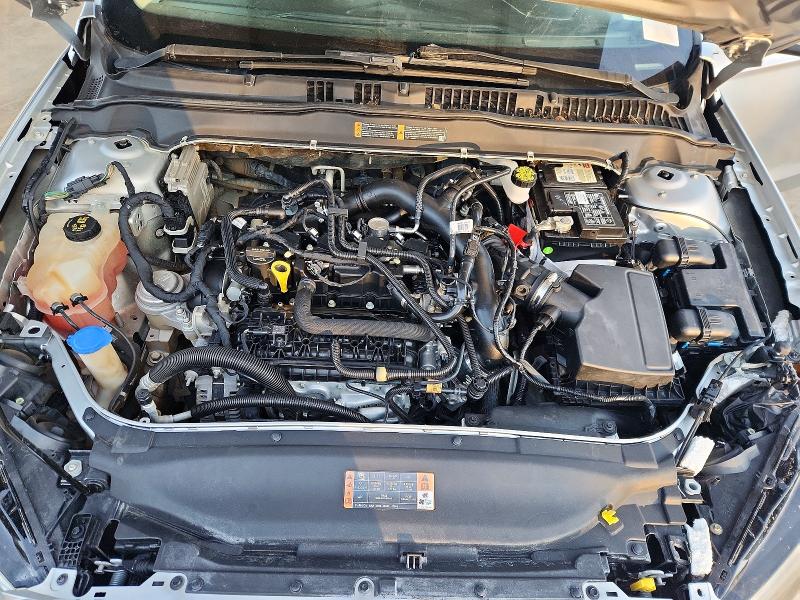 Photo 11 from auction – 2019 FORD FUSION with VIN 3FA6P0HDXKR162448