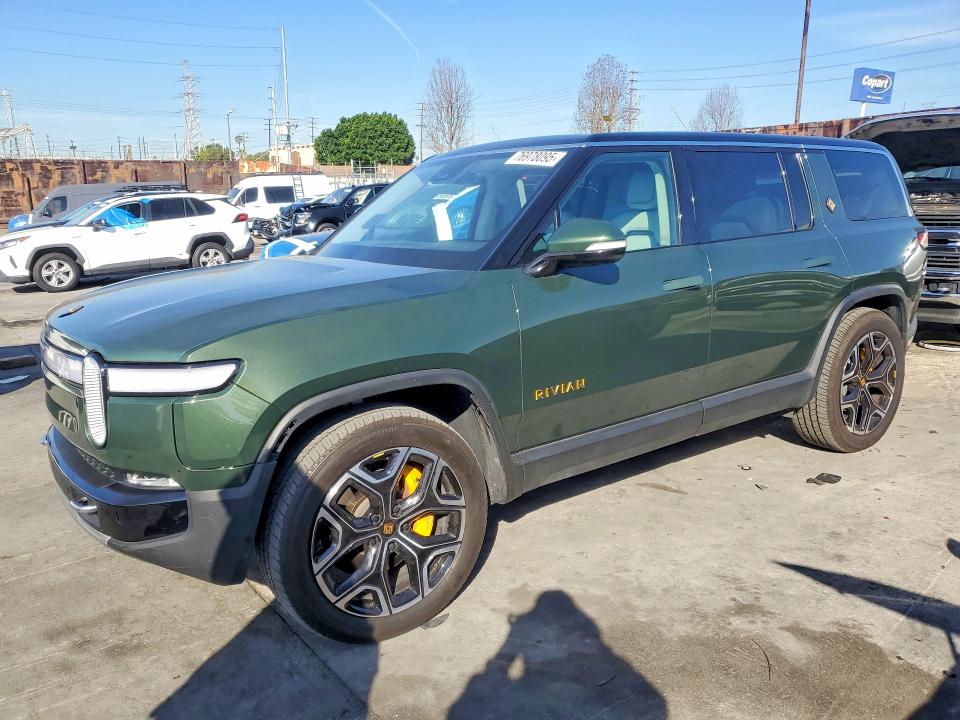 RIVIAN R1S 2023 with VIN 7PDSGABA2PN023821 - Photo from auction