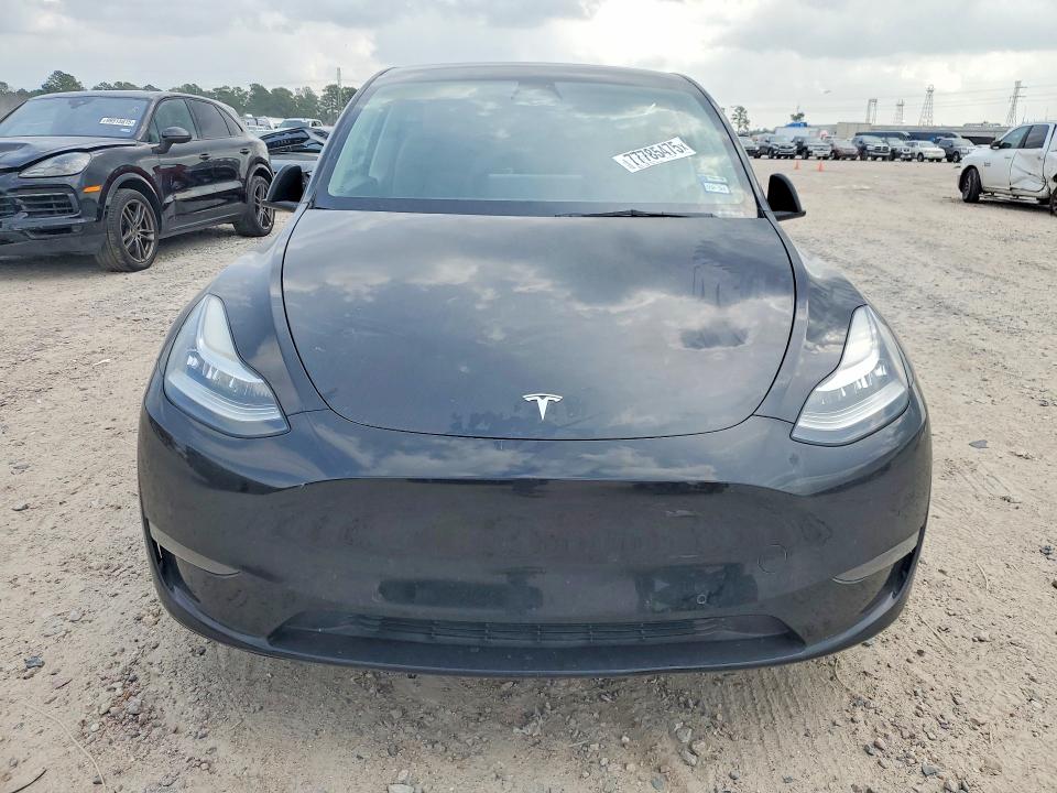 Photo 5 from auction – 2022 TESLA MODEL Y with VIN 7SAYGDEE6NF421209