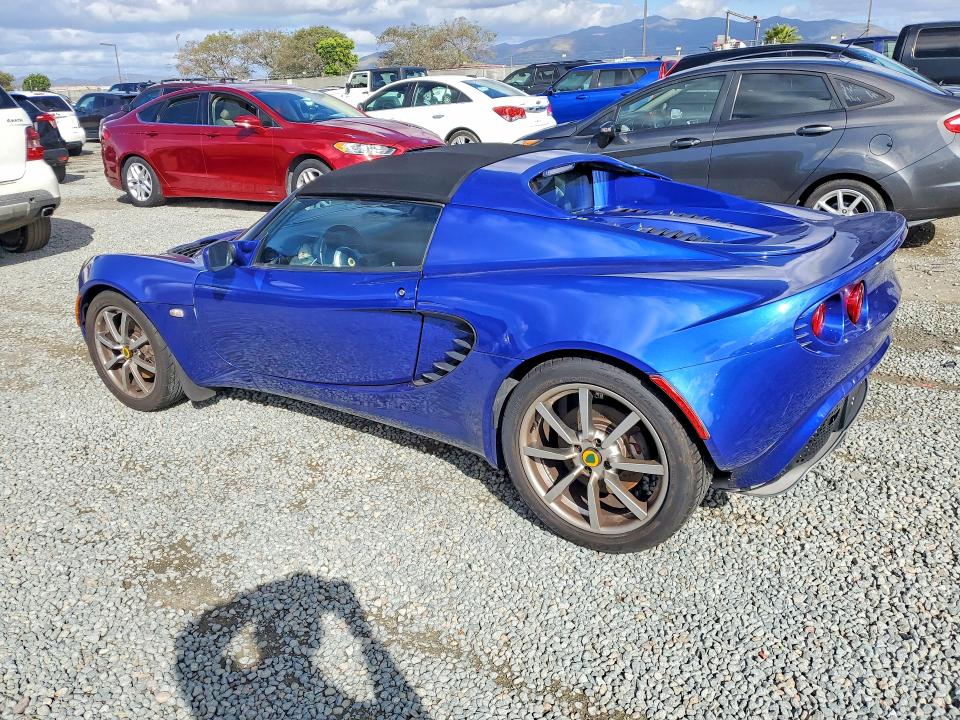 Photo 2 from auction – 2005 LOTUS ELISE with VIN SCCPC11115HL30255