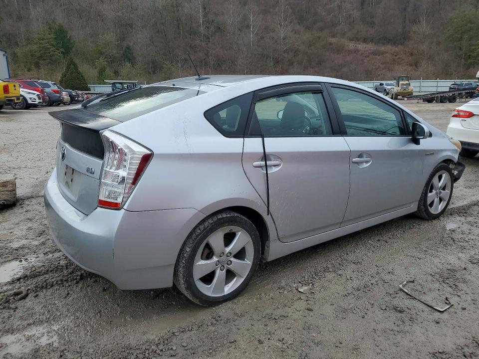 Photo 3 from auction – 2010 TOYOTA PRIUS with VIN JTDKN3DU0A1101480