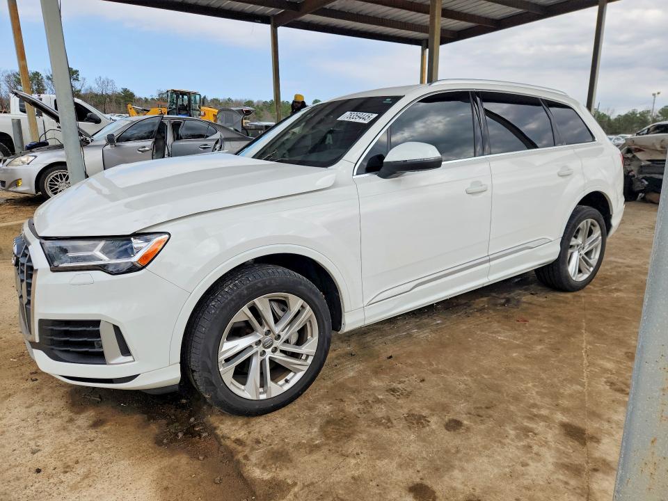 AUDI Q7 2020 with VIN WA1AXAF72LD004925 - Photo from auction