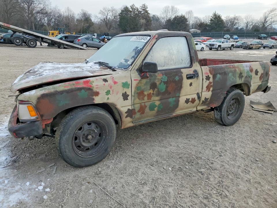 TOYOTA PICKUP 1/2 1994 with VIN 4TARN81A6RZ205115 - Photo from auction