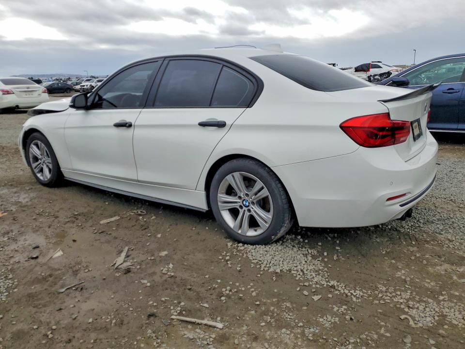 Photo 2 from auction – 2016 BMW 328 with VIN WBA8E9C57GK647958