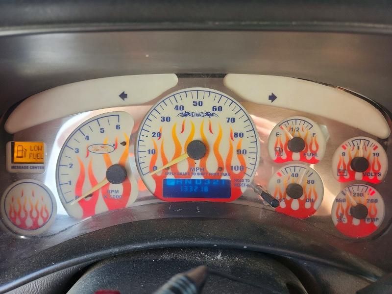Photo 9 from auction – 2001 CHEVROLET SILVERADO with VIN 2GCEC19V811186099