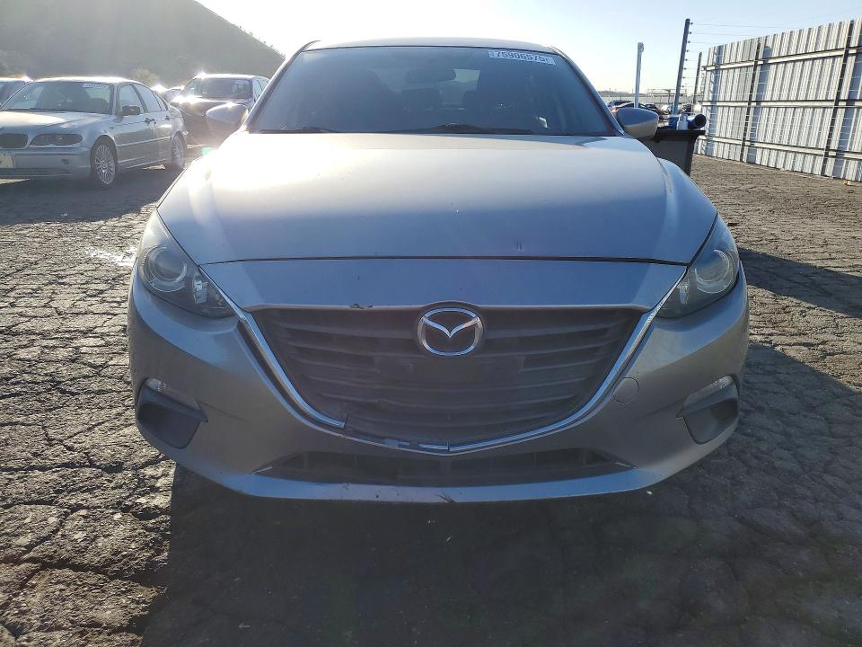 Photo 5 from auction – 2015 MAZDA 3 with VIN 3MZBM1U72FM186265
