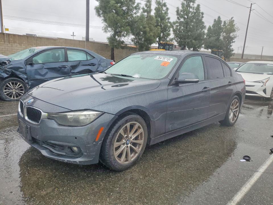 BMW 320 I 2017 with VIN WBA8E1G3XHNU16871 - Photo from auction