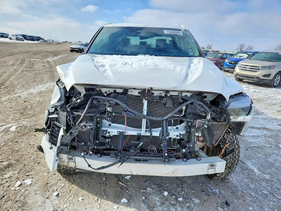Photo 5 from auction – 2024 TOYOTA TUNDRA with VIN 5TFLA5DB5RX204591