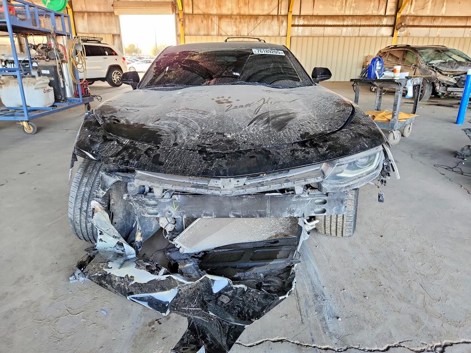 Photo 5 from auction – 2017 CHEVROLET CAMARO LT with VIN 1G1FB1RS9H0205478