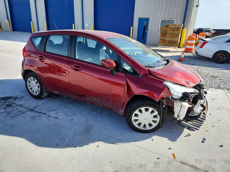 Photo 4 from auction – 2016 NISS VERSA NOTE with VIN 3N1CE2CP5GL392010